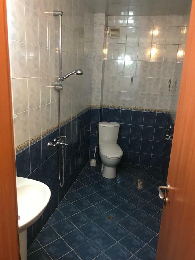 Family Hotel Odessa Szevlievo Kültér fotó