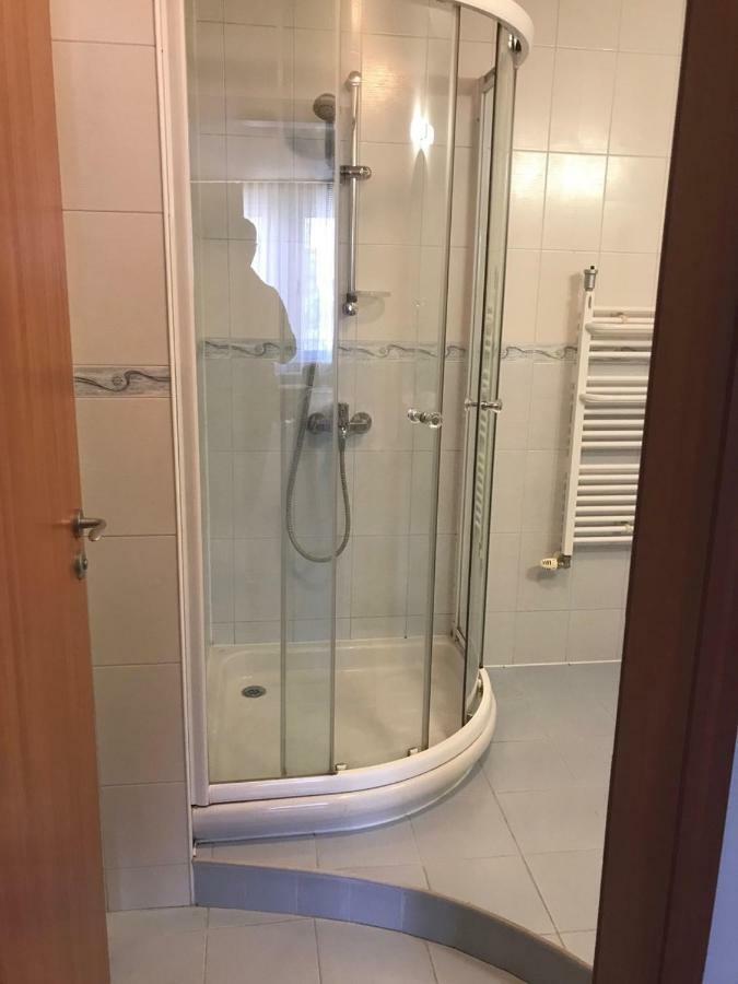 Family Hotel Odessa Szevlievo Kültér fotó